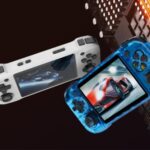 کنسول دستی R46H با نمایشگری پروضوح برای شبیه‌سازی نینتندو دی‌اس عرضه شد